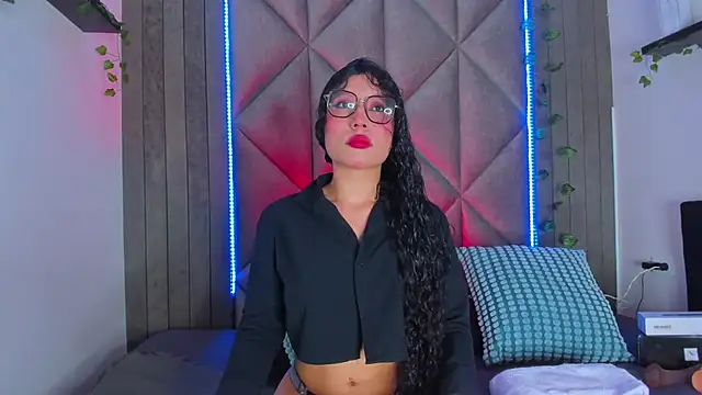 Snapshot of BriaConner_ chatting on May 15, 2026, 2:53 am BriaConner online show from May 15, 2026, 2:53 am