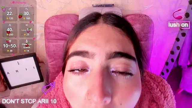 Snapshot of Arii_vega_ chatting on March 17, 2025, 1:29 pm Arii vega  online show from March 17, 2025, 1:29 pm