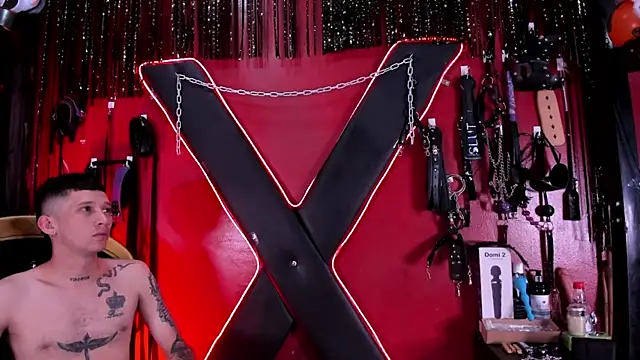 Snapshot of alexa_n_alex chatting on November 14, 2025, 8:45 pm alexa n alex online show from November 14, 2025, 8:45 pm