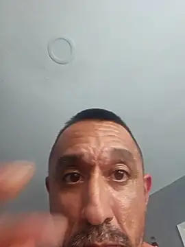 Snapshot of spunncumer chatting on December 13, 2025, 8:04 pm spunncumer online show from December 13, 2025, 8:04 pm