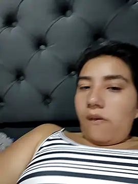 Snapshot of Hellen_Alex chatting on January 31, 2025, 2:07 pm Hellen Alex online show from January 31, 2025, 2:07 pm