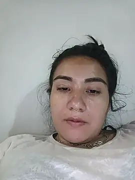 Snapshot of Hellen_Alex chatting on February 14, 2026, 4:40 pm Hellen Alex online show from February 14, 2026, 4:40 pm