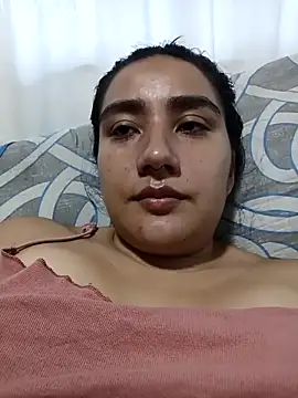 Hellen Alex online show from October 26, 2025, 3:12 pm