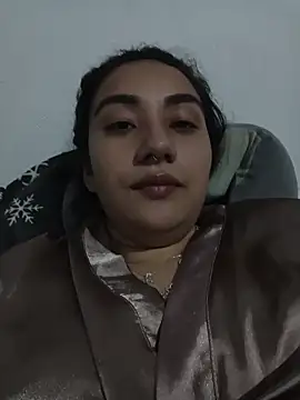 Snapshot of Hellen_Alex chatting on February 1, 2026, 1:42 pm Hellen Alex online show from February 1, 2026, 1:42 pm