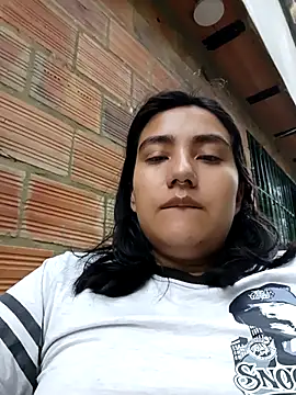 Snapshot of Hellen_Alex chatting on February 8, 2025, 2:05 pm Hellen Alex online show from February 8, 2025, 2:05 pm