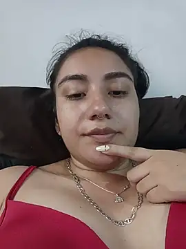 Snapshot of Hellen_Alex chatting on February 12, 2026, 5:02 pm Hellen Alex online show from February 12, 2026, 5:02 pm