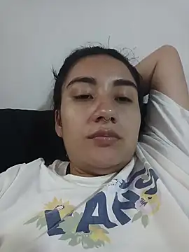 Snapshot of Hellen_Alex chatting on February 13, 2026, 2:06 pm Hellen Alex online show from February 13, 2026, 2:06 pm