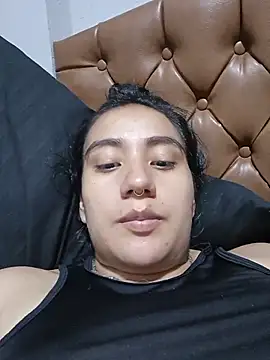 Snapshot of Hellen_Alex chatting on June 18, 2026, 1:49 pm Hellen Alex online show from June 18, 2026, 1:49 pm