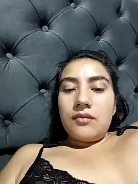 Snapshot of Hellen_Alex chatting on February 16, 2025, 1:49 pm Hellen Alex online show from February 16, 2025, 1:49 pm