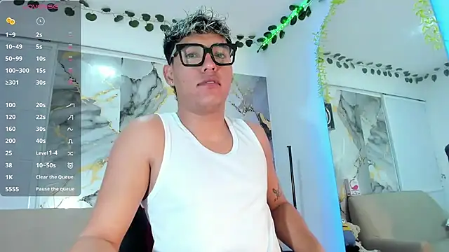 Snapshot of ryan_carter08 chatting on April 11, 2026, 7:50 pm ryan carter08 online show from April 11, 2026, 7:50 pm