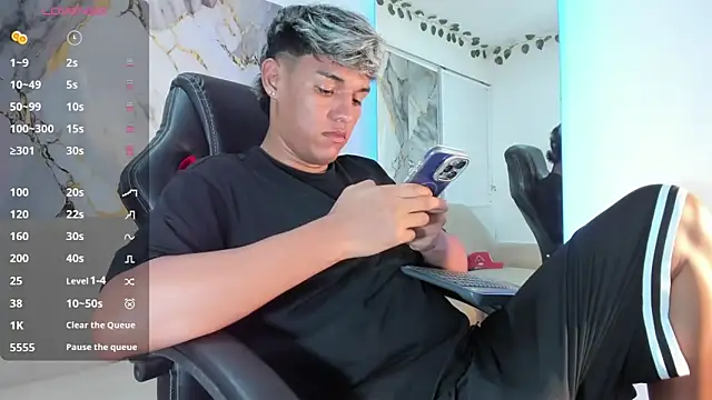 Snapshot of ryan_carter08 chatting on March 26, 2026, 1:59 am ryan carter08 online show from March 26, 2026, 1:59 am