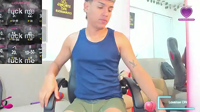 ryan carter08 online show from October 23, 2025, 4:11 am