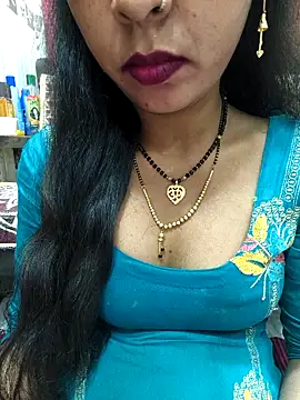 Snapshot of Sharmila-Singh chatting on November 19, 2025, 9:31 am Sharmila-Singh online show from November 19, 2025, 9:31 am