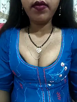 Snapshot of Sharmila-Singh chatting on April 18, 2026, 5:54 am Sharmila-Singh online show from April 18, 2026, 5:54 am