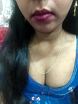 Snapshot of Sharmila-Singh chatting on January 8, 2026, 6:36 pm Sharmila-Singh online show from January 8, 2026, 6:36 pm