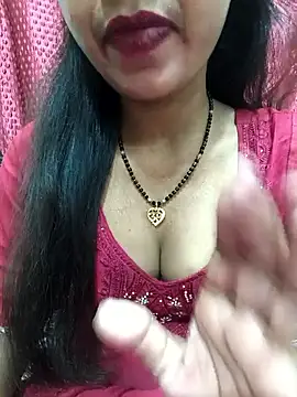 Snapshot of Sharmila-Singh chatting on December 19, 2025, 8:17 am Sharmila-Singh online show from December 19, 2025, 8:17 am