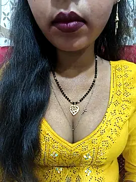 Snapshot of Sharmila-Singh chatting on April 22, 2026, 5:25 am Sharmila-Singh online show from April 22, 2026, 5:25 am