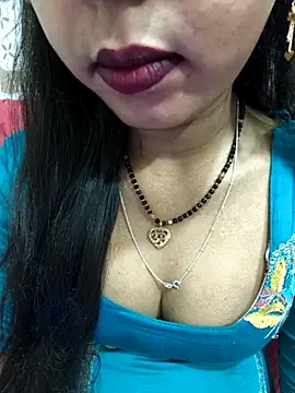 Snapshot of Sharmila-Singh chatting on January 6, 2026, 5:33 am Sharmila-Singh online show from January 6, 2026, 5:33 am