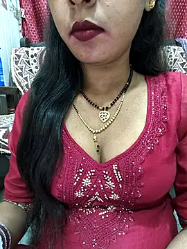 Snapshot of Sharmila-Singh chatting on November 6, 2025, 6:28 am Sharmila-Singh online show from November 6, 2025, 6:28 am