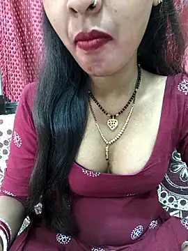 Snapshot of Sharmila-Singh chatting on November 8, 2025, 8:18 am Sharmila-Singh online show from November 8, 2025, 8:18 am