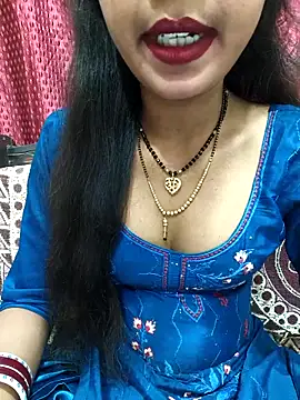 Snapshot of Sharmila-Singh chatting on November 4, 2025, 5:33 am Sharmila-Singh online show from November 4, 2025, 5:33 am