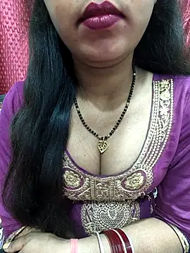 Snapshot of Sharmila-Singh chatting on December 23, 2025, 8:02 am Sharmila-Singh online show from December 23, 2025, 8:02 am