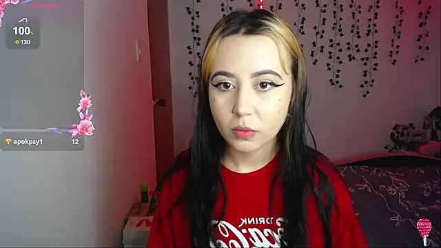 Snapshot of Sunset_pink chatting on December 28, 2024, 4:30 am Sunset pink online show from December 28, 2024, 4:30 am