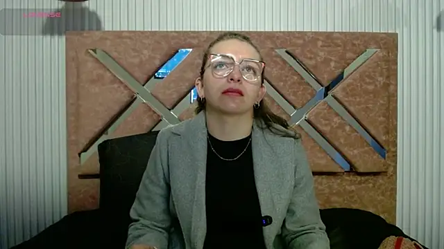 Snapshot of _isaabellaa chatting on June 18, 2026, 11:15 am isaabellaa online show from June 18, 2026, 11:15 am