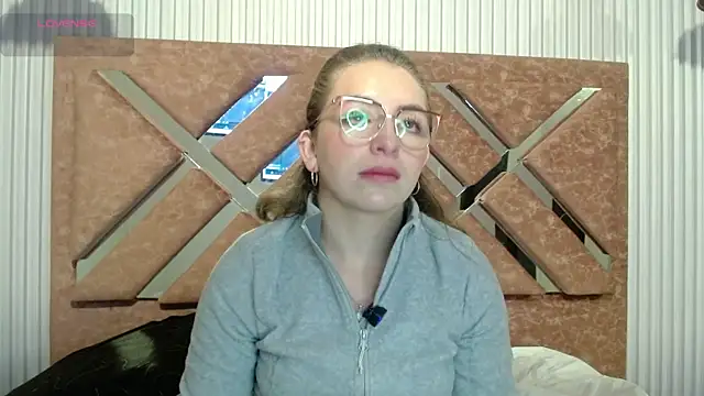 Snapshot of _isaabellaa chatting on May 31, 2026, 11:16 am isaabellaa online show from May 31, 2026, 11:16 am