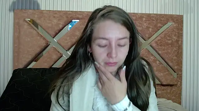 Snapshot of _isaabellaa chatting on April 25, 2026, 2:25 pm isaabellaa online show from April 25, 2026, 2:25 pm