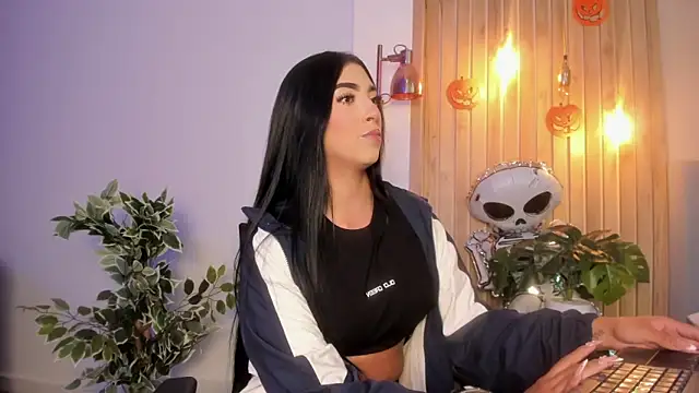 AriRobert  online show from October 13, 2025, 3:19 am