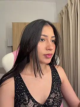 Snapshot of Sweetnaughtygirl_ chatting on August 2, 2026, 9:23 pm Sweetnaughtygirl online show from August 2, 2026, 9:23 pm