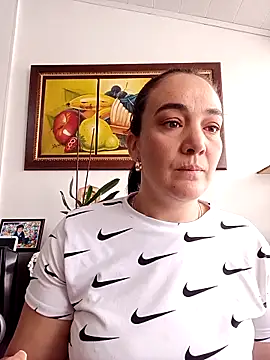 Snapshot of skayhot_ chatting on February 27, 2025, 1:38 pm skayhot online show from February 27, 2025, 1:38 pm