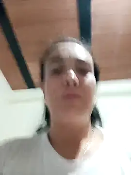 Snapshot of skayhot_ chatting on February 23, 2025, 11:33 am skayhot online show from February 23, 2025, 11:33 am