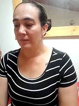 Snapshot of skayhot_ chatting on October 27, 2025, 1:23 pm skayhot online show from October 27, 2025, 1:23 pm