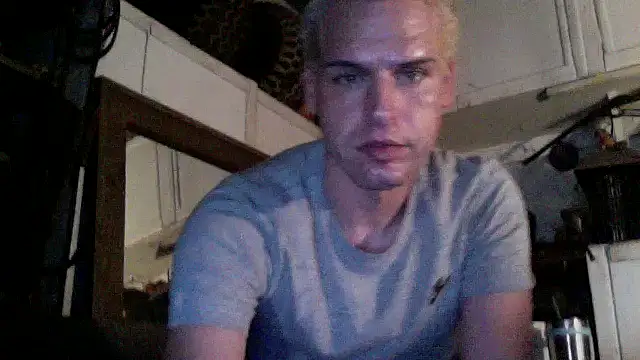 Dreagon79 online show from May 11, 2026, 5:43 pm