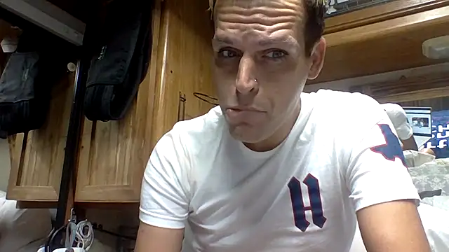 Dreagon79 online show from October 4, 2025, 4:08 pm