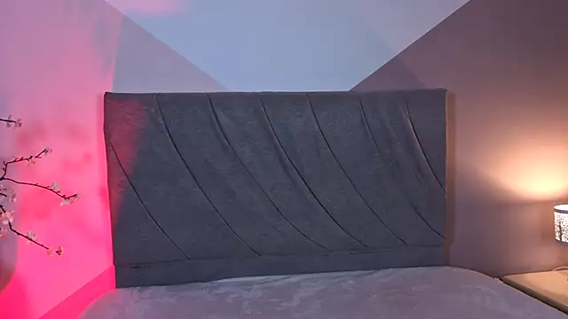 Snapshot of miaablack chatting on November 6, 2025, 8:13 pm miaablack online show from November 6, 2025, 8:13 pm