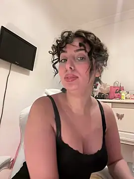 Snapshot of Hot_malak chatting on February 24, 2025, 11:09 pm Hot malak online show from February 24, 2025, 11:09 pm