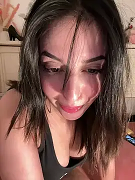 Snapshot of Hot_malak chatting on December 14, 2024, 1:17 am Hot malak online show from December 14, 2024, 1:17 am