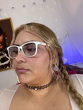 AshleyVXo online show from July 24, 2026, 3:46 am