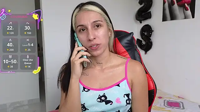 tammyandrade  online show from November 4, 2025, 2:32 pm