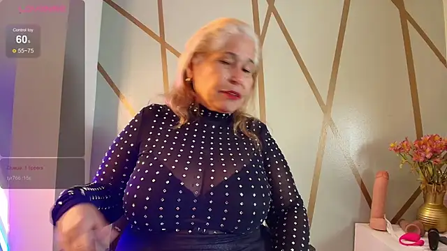 Snapshot of girl_amada chatting on February 28, 2026, 7:13 pm girl amada online show from February 28, 2026, 7:13 pm