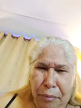 Snapshot of girl_amada chatting on March 3, 2026, 5:09 pm girl amada online show from March 3, 2026, 5:09 pm