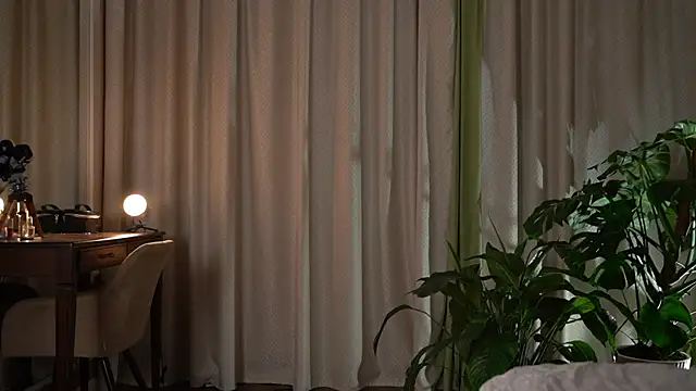 ImMariaAndYouStayHere online show from February 13, 2025, 3:18 am