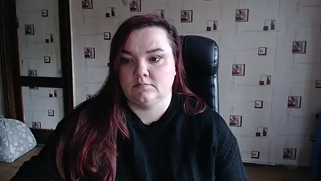 TasyaBigTTs online show from December 19, 2025, 8:49 am