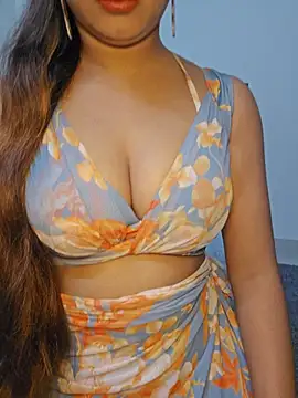 Awesomelusty online show from May 8, 2026, 6:12 pm