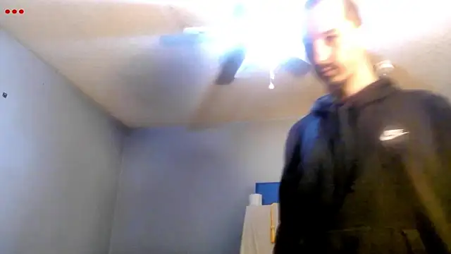 VanceFontaine online show from March 27, 2026, 8:32 pm