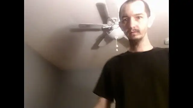 Snapshot of VanceFontaine chatting on December 18, 2025, 2:05 am VanceFontaine online show from December 18, 2025, 2:05 am