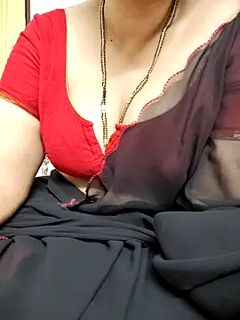 Snapshot of sunitha-3 chatting on March 12, 2025, 3:51 pm sunitha-3 online show from March 12, 2025, 3:51 pm